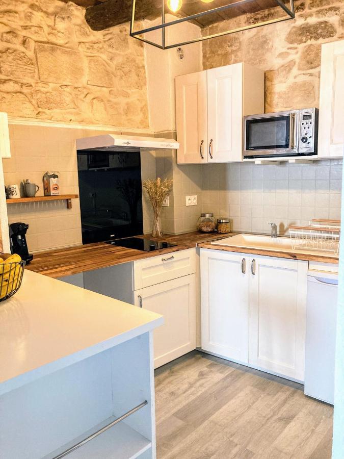 Immeuble 3 Apparts Centre Historique St Gilles Maisoncarreeconciergerie サン・ジル エクステリア 写真