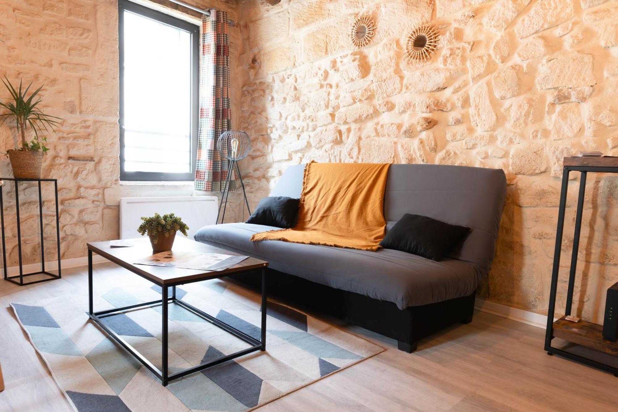 Immeuble 3 Apparts Centre Historique St Gilles Maisoncarreeconciergerie サン・ジル エクステリア 写真