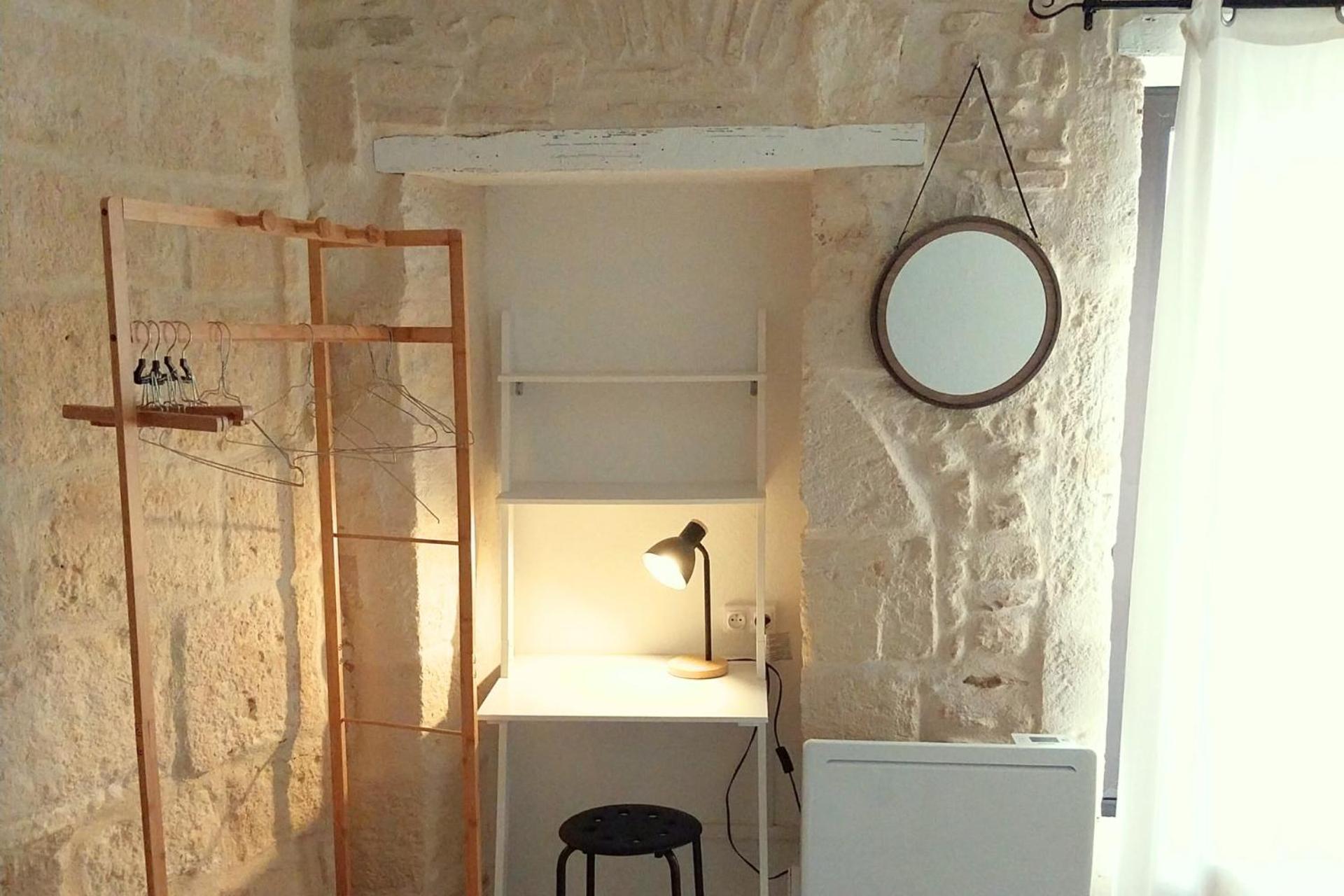 Immeuble 3 Apparts Centre Historique St Gilles Maisoncarreeconciergerie サン・ジル エクステリア 写真